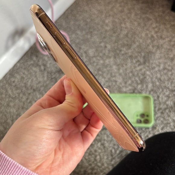 iPhone 11 Pro - Picture 3 of 8